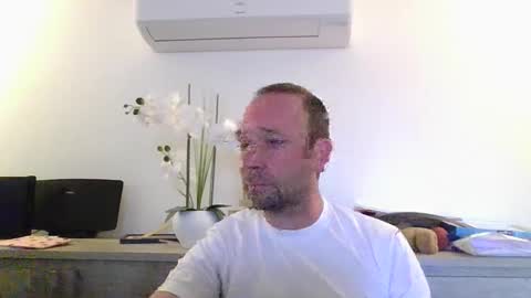 fredodu41 online show from 04/13/26, 04:01