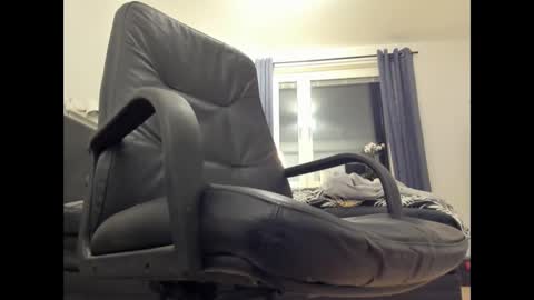 Snapshot of fredrik386959 chatting on 01/13/25, 09:20 Fredrik online show from 01/13/25, 09:20