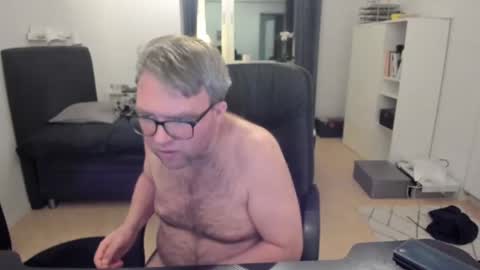 Fredrik online show from 01/26/25, 06:27