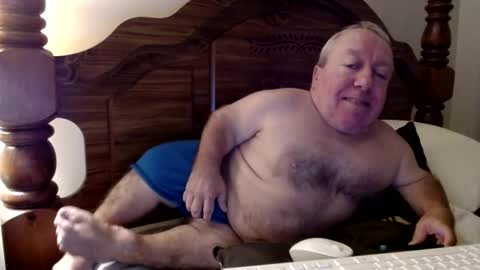 Snapshot of freemysoul4748 chatting on 10/01/25, 05:13 Cute Lil Man online show from 10/01/25, 05:13