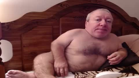 Snapshot of freemysoul4748 chatting on 10/25/25, 07:49 Cute Lil Man online show from 10/25/25, 07:49