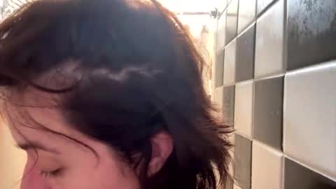 freethebirdclouds online show from 09/10/25, 06:35