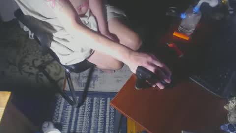 Guy4YngrSmoothWild online show from 01/01/25, 11:49