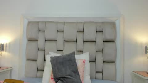 Frehia   online show from 04/05/26, 11:40