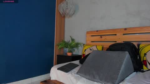 Xavier online show from 01/18/25, 04:26