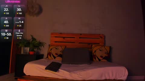 Xavier online show from 01/19/25, 01:10