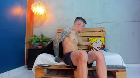 Xavier online show from 02/09/25, 01:11