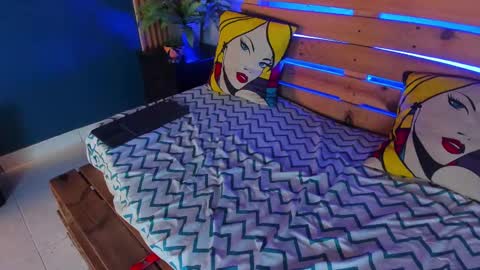 Xavier online show from 02/10/25, 03:57