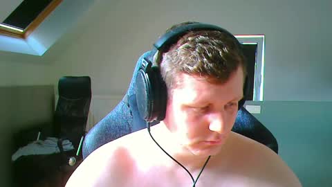 French fries online show from 04/04/26, 03:31