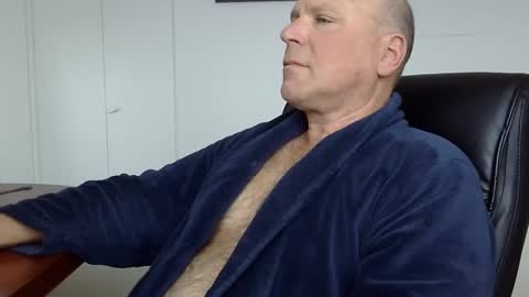 Snapshot of frenchrickdaddy chatting on 01/17/25, 02:18 Rick online show from 01/17/25, 02:18