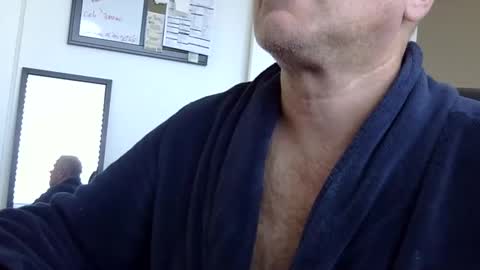 Snapshot of frenchrickdaddy chatting on 11/08/25, 01:55 Rick online show from 11/08/25, 01:55