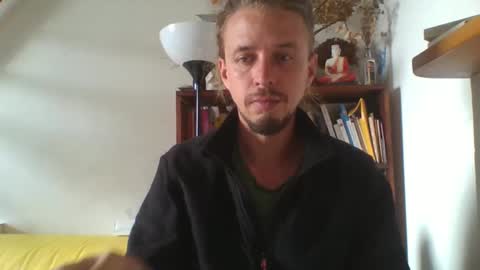 frenchyshy_ online show from 04/14/26, 11:05