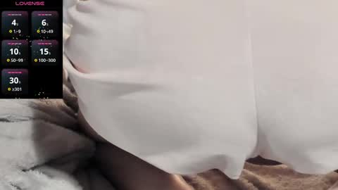 Snapshot of frenulumsnap chatting on 01/10/25, 09:44 Meadow online show from 01/10/25, 09:44