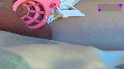 Snapshot of frenulumsnap chatting on 03/09/25, 09:35 Meadow online show from 03/09/25, 09:35