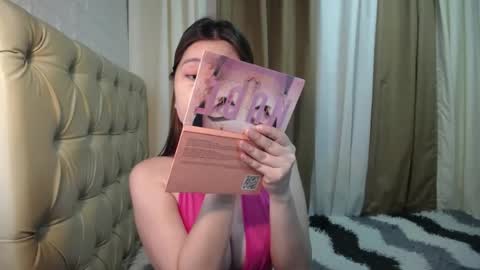Snapshot of freshyklein chatting on 07/16/26, 06:19 Savanna online show from 07/16/26, 06:19