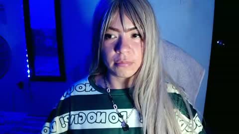 fresiitaa_1 online show from 07/14/26, 02:05