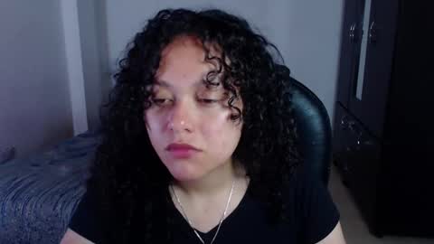 Snapshot of freud_x_louise1 chatting on 12/23/24, 03:29 Louise online show from 12/23/24, 03:29