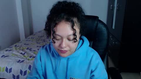 Snapshot of freud_x_louise1 chatting on 01/13/25, 10:25 Louise online show from 01/13/25, 10:25