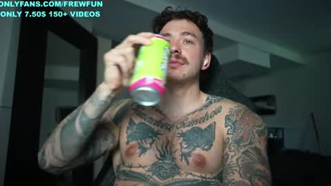 Snapshot of frewfun chatting on 06/06/26, 01:16 cameron online show from 06/06/26, 01:16