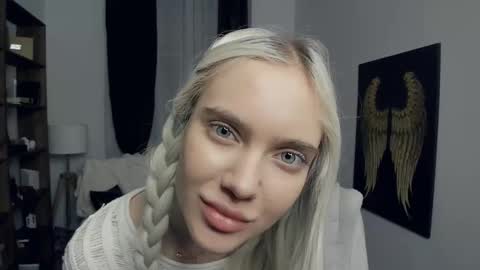 Freya online show from 02/02/26, 07:12