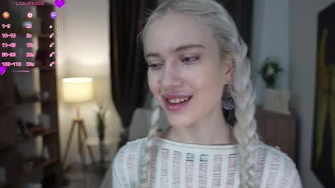 Freya online show from 03/15/26, 07:31