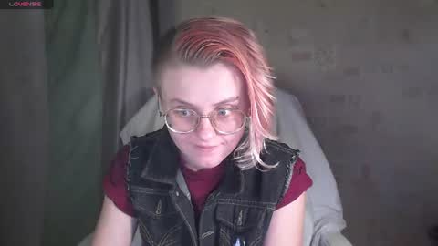 Freya online show from 07/17/26, 01:18