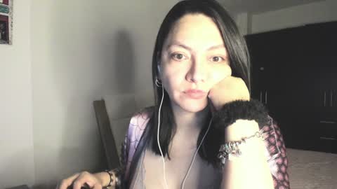 Snapshot of freya_shaik_ chatting on 01/31/25, 04:47 freya_shaik_ online show from 01/31/25, 04:47