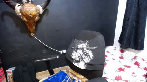 freyaa_sorceress online show from 02/06/25, 04:31