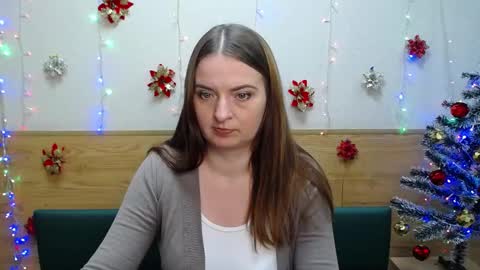 FreyaDak online show from 12/22/24, 03:22