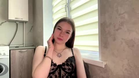 freyagray online show from 06/02/26, 01:02