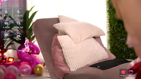 Snapshot of freyaheart chatting on 02/14/26, 06:32 freyaheart online show from 02/14/26, 06:32