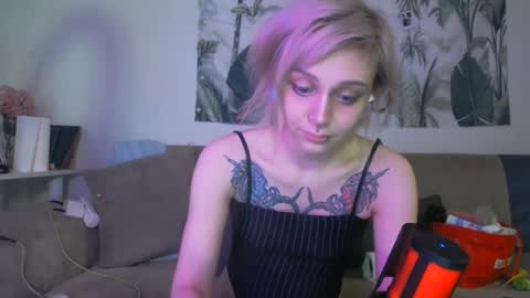 Freyakatty online show from 07/15/26, 03:28