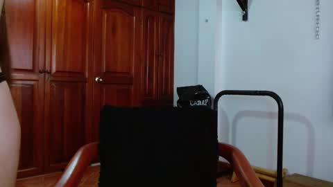 Snapshot of freyanatural chatting on 09/09/25, 05:34 freyanatural online show from 09/09/25, 05:34