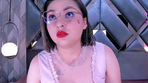  Freya Starling  online show from 05/31/26, 12:01