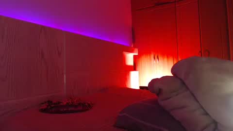 FREYJA LOREN online show from 01/26/25, 07:52