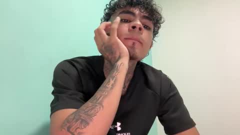 freyva_ online show from 04/03/26, 12:19