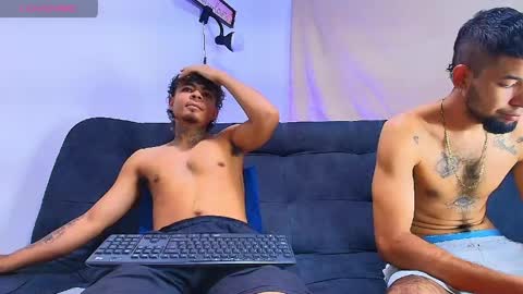 freyva_ online show from 04/16/26, 01:39