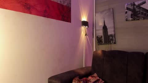 Frezzita online show from 11/21/25, 09:24