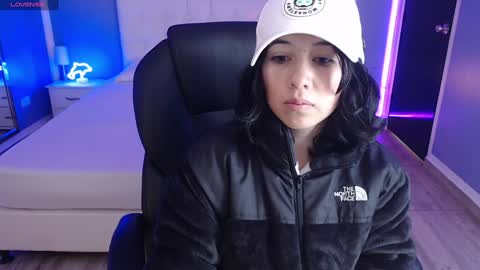 frida_lassi_ online show from 01/14/25, 12:14