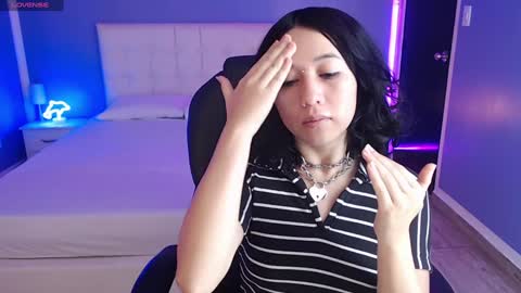 frida_lassi_ online show from 01/15/25, 12:04