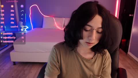 frida_lassi_ online show from 01/29/25, 10:43