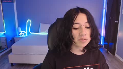 frida_lassi_ online show from 01/30/25, 12:27