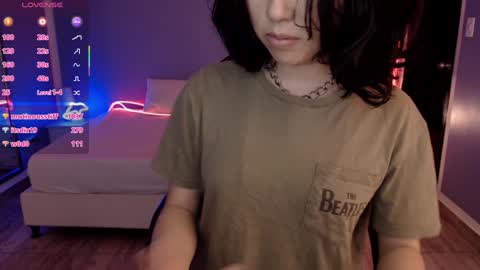 frida_lassi_ online show from 02/01/25, 04:22