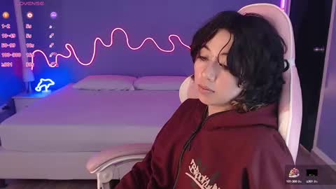 frida_lassi_ online show from 03/11/25, 03:34