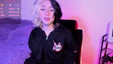 frida_lassi_ online show from 10/02/25, 11:06