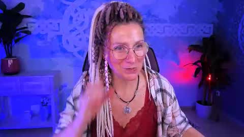 Frida Tander online show from 02/15/26, 07:51