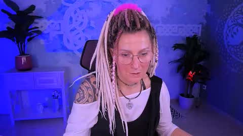 Frida Tander online show from 02/20/26, 07:43