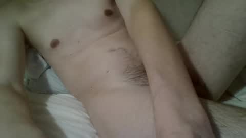 friendly_frank_18 online show from 02/11/25, 05:47