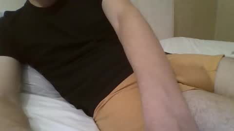 friendly_frank_18 online show from 10/20/25, 09:26