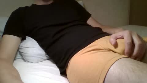 friendly_frank_18 online show from 10/31/25, 01:06